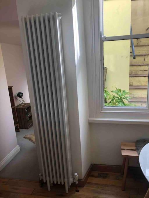 Apartamento Beautiful, Well Positioned Flat In Clifton Wood Bristol Exterior foto